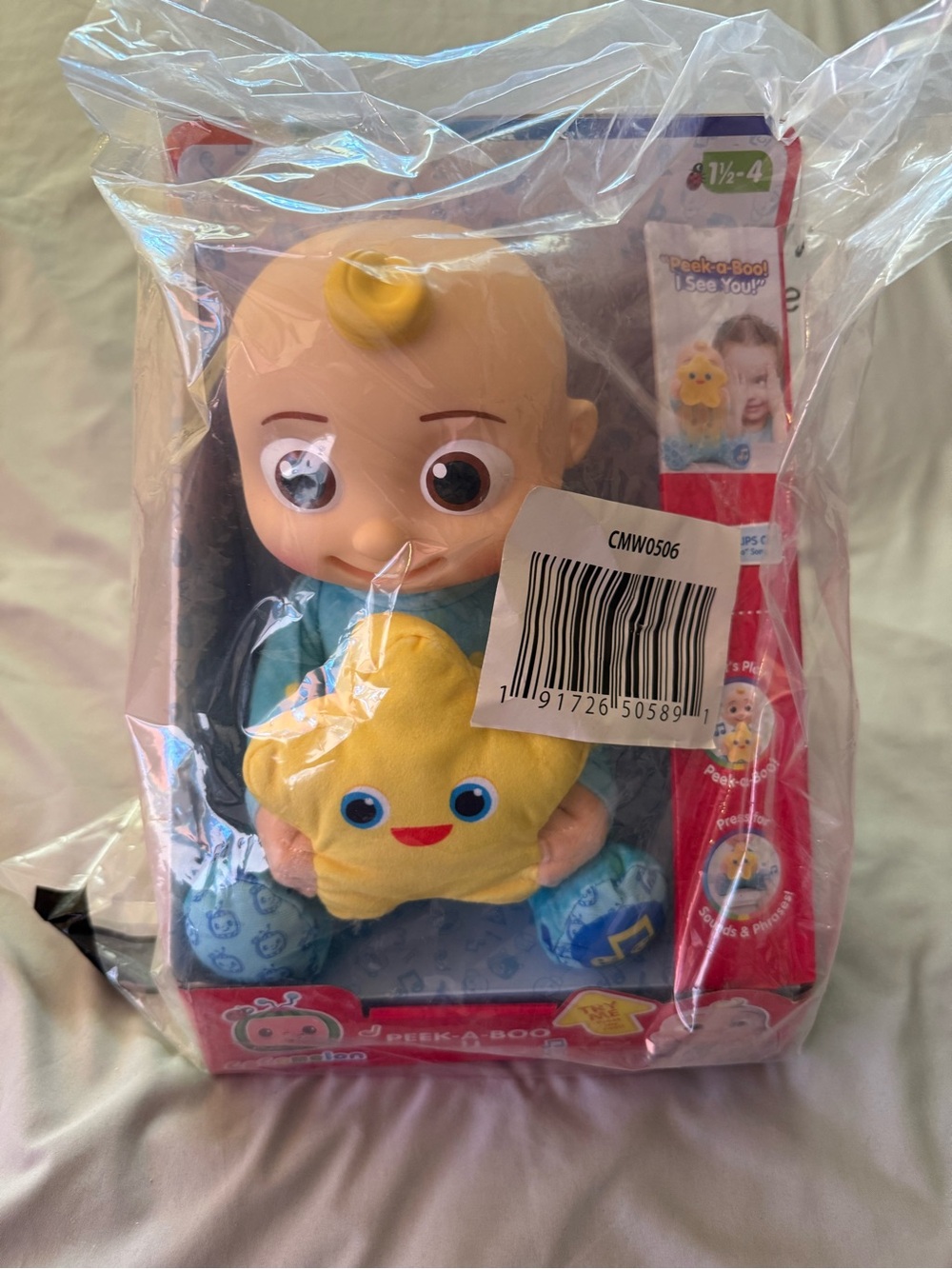 Cocomelon Baby JJ Peek-a-Boo Plush Star Toy - Yellow NIB